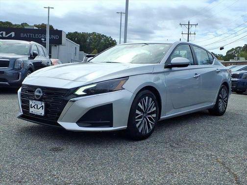 2023 Nissan Altima 2.5 SV