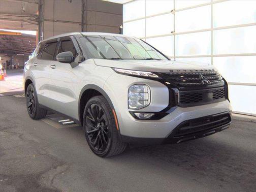 2022 Mitsubishi Outlander SE 2.5 2WD