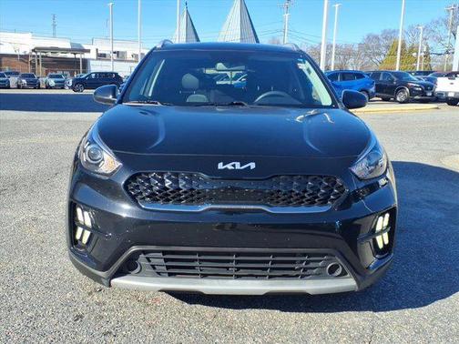 2022 Kia Niro LX