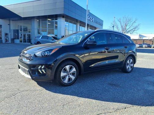 2022 Kia Niro LX