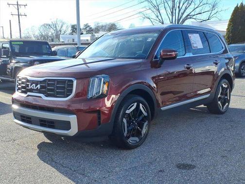 2023 Kia Telluride S