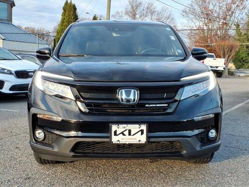 2022 Honda Pilot AWD Black Edition