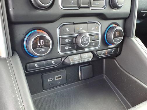 Summit White 2021 Chevrolet Tahoe LT