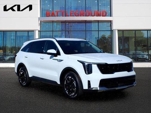 Glacial White Pearl 2024 Kia Sorento S