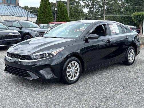 2022 Kia Forte FE