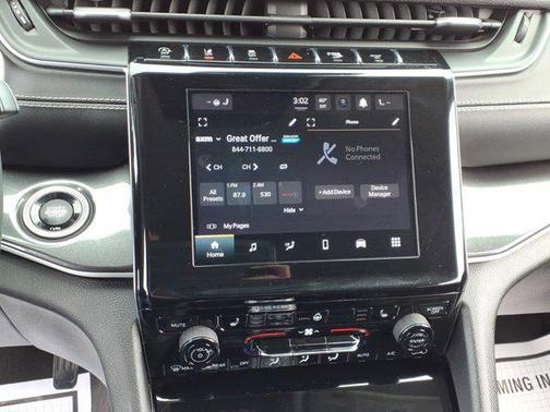 2021 Jeep Grand Cherokee L Laredo