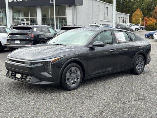 2025 Kia K4 LX