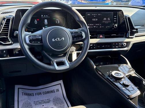 2023 Kia Sportage Hybrid LX
