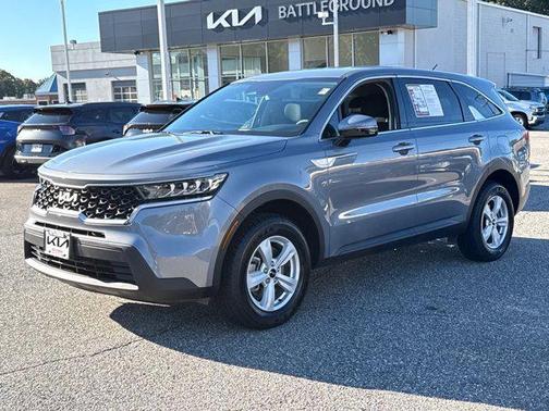 2023 Kia Sorento LX
