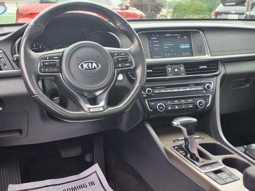2018 Kia Optima SX Turbo