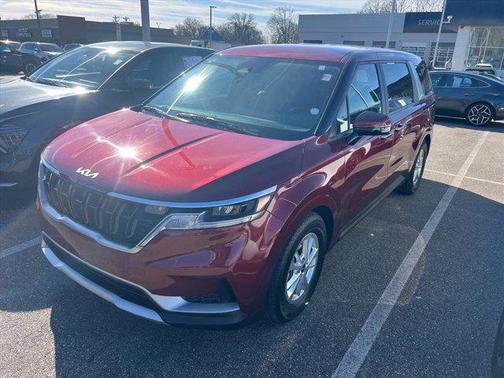 2024 Kia Carnival LX