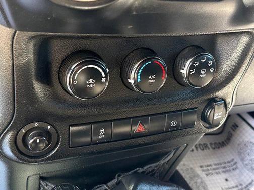 2012 Jeep Wrangler Sahara