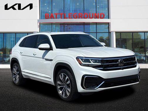 2022 Volkswagen Atlas Cross Sport 3.6L V6 SEL Premium R-Line
