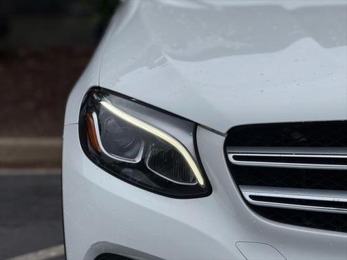 2019 Mercedes-Benz GLC 300 Base
