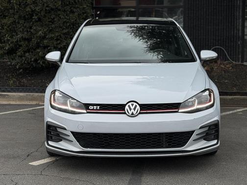 2018 Volkswagen Golf GTI 2.0T S 4-Door