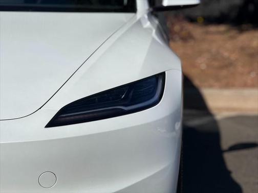 2024 Tesla Model 3 Long Range