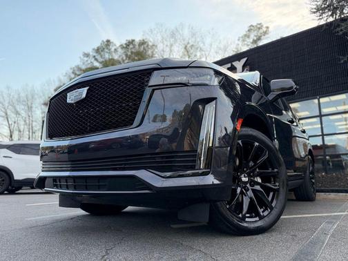 2024 Cadillac Escalade Sport