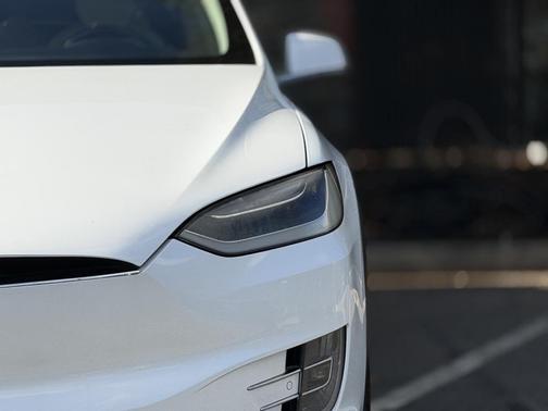 2017 Tesla Model X 100D