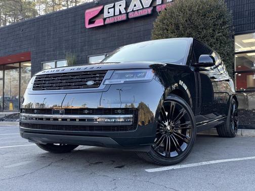 2024 Land Rover Range Rover P530 SE