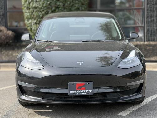 2023 Tesla Model 3 Standard Range