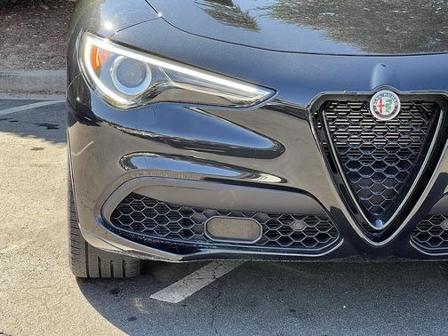 2022 Alfa Romeo Stelvio Ti