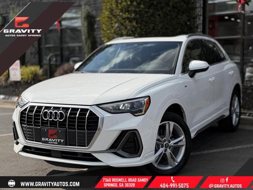 2022 Audi Q3 45 S line Premium