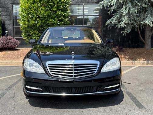 2011 Mercedes-Benz S-Class 4MATIC