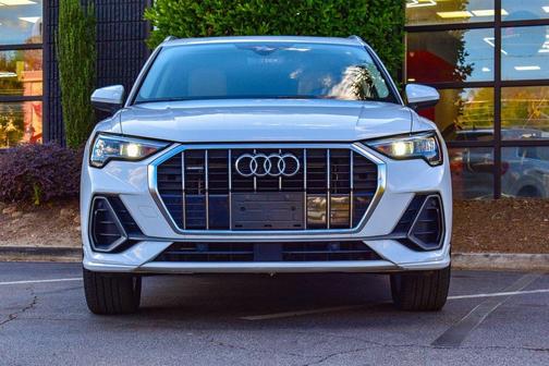 2021 Audi Q3 45 S line Premium
