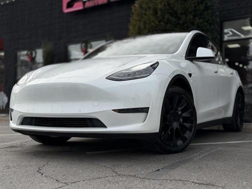 2021 Tesla Model Y Long Range Dual Motor All-Wheel Drive