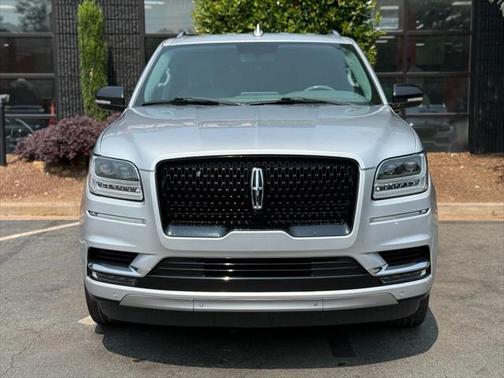 2019 Lincoln Navigator L Select