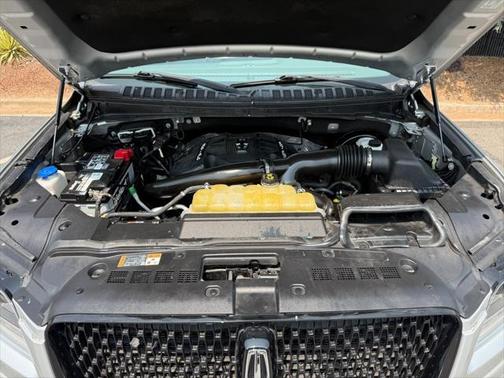 2019 Lincoln Navigator L Select