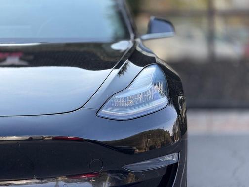 Solid Black 2019 Tesla Model 3 Long Range
