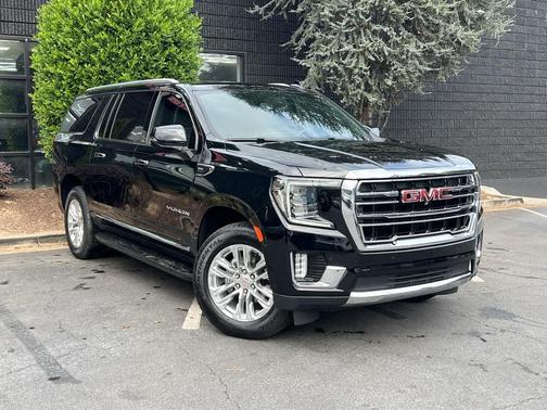 2022 GMC Yukon XL SLT