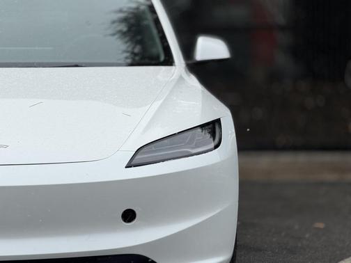 2024 Tesla Model 3 Long Range