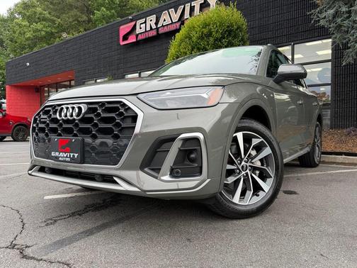 Gray Metallic 2023 Audi Q5 45 S line Premium