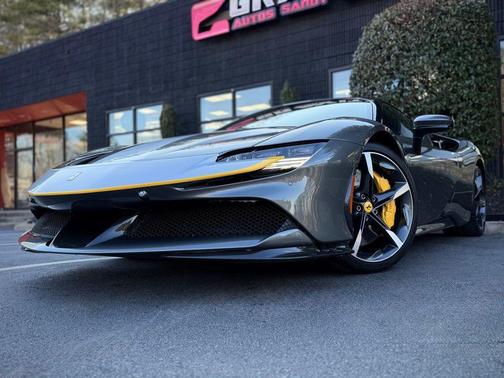 2021 Ferrari SF90 Stradale Base