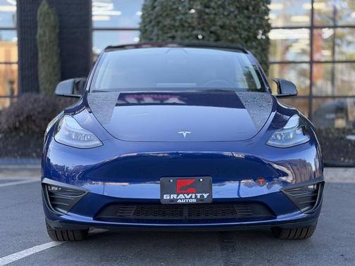 2023 Tesla Model Y Long Range Dual Motor All-Wheel Drive