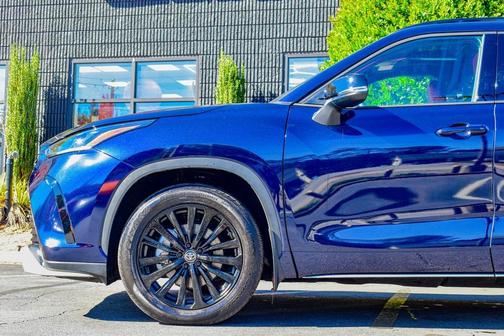 2024 Toyota Highlander XSE