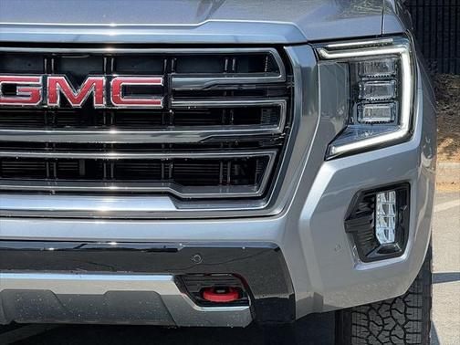 2021 GMC Yukon XL 4WD AT4