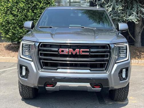 2021 GMC Yukon XL 4WD AT4