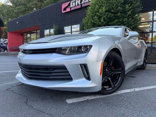 Silver Ice Metallic 2018 Chevrolet Camaro 1LT