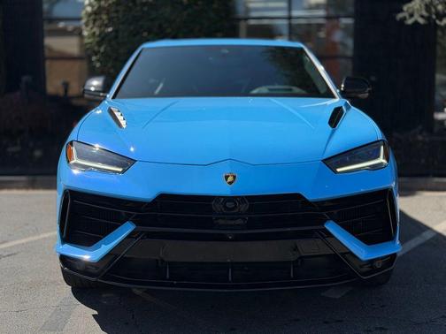 2024 Lamborghini Urus S