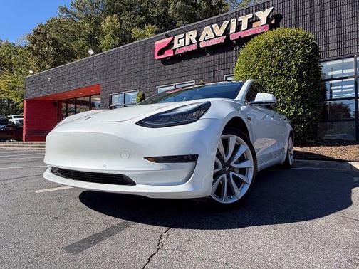 Pearl White Multi-Coat 2020 Tesla Model 3 Standard Range