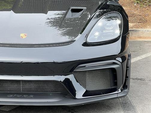 2023 Porsche 718 Cayman GT4 RS