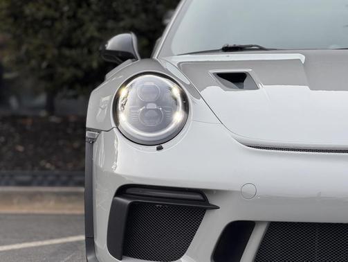 2019 Porsche 911 GT3 RS
