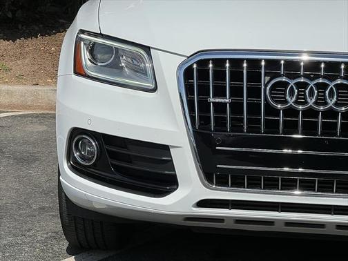 2016 Audi Q5 2.0T Premium Plus