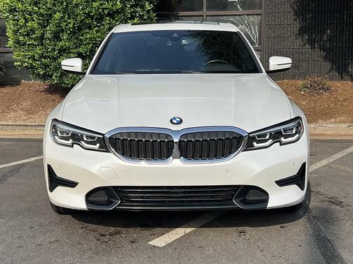 2019 BMW 330 330i