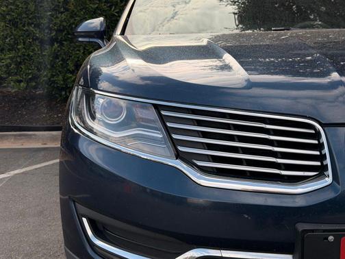 MIDNIGHT SAPPHIRE BLUE MET 2017 Lincoln MKX Reserve