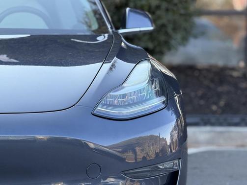 2018 Tesla Model 3 Mid Range