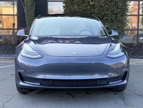 2018 Tesla Model 3 Mid Range